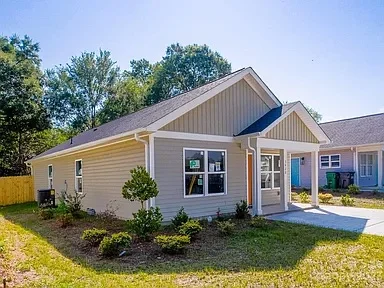 Lighthouse Recovery Residence - Photo 2