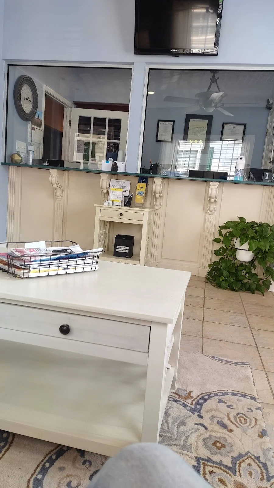 Renew Counseling Center Of NC - interior photo