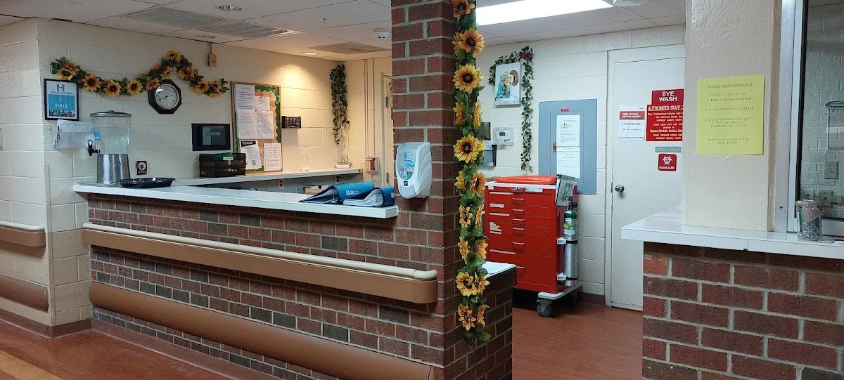 Highland House Rehabilitation & Healthcare - Photo 3