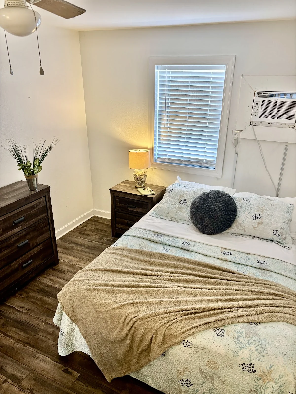 Changing Tides Addiction Treatment Center - interior photo