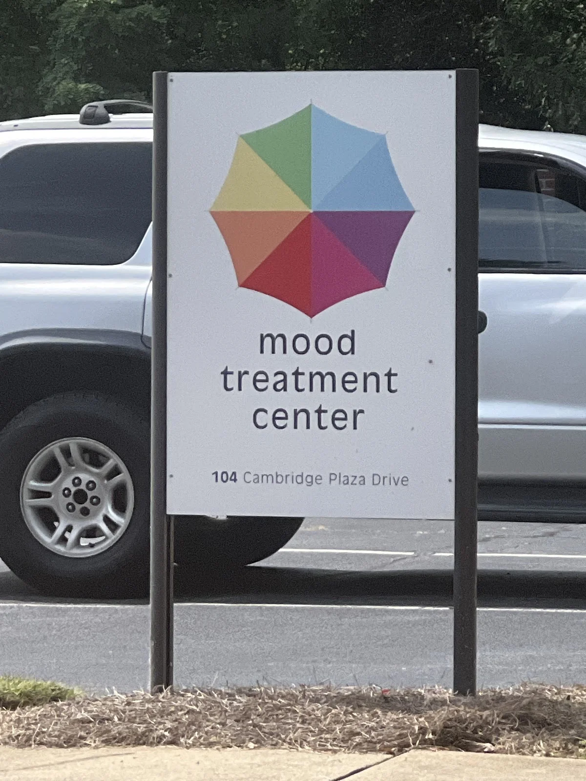 Exterior view of Greensboro detox center — shrub