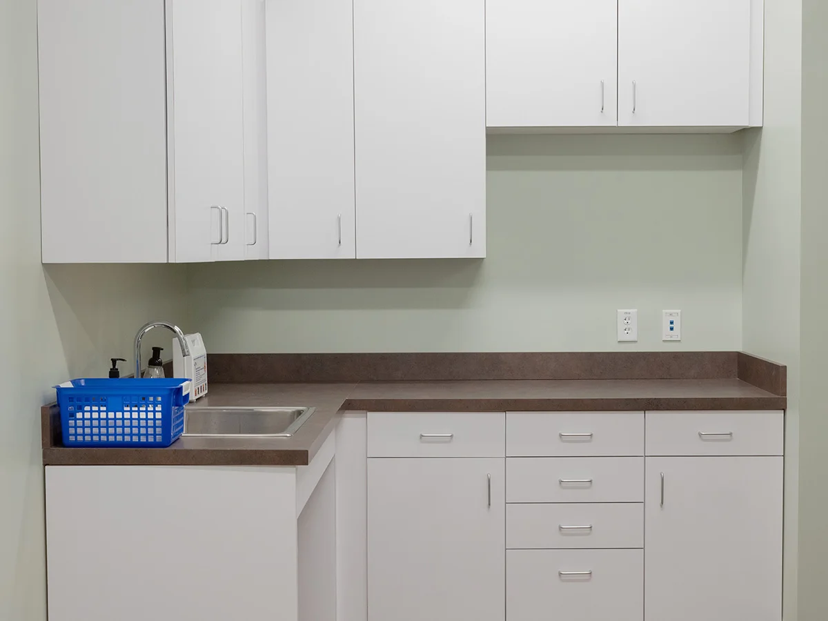 Raleigh Comprehensive Treatment Center - interior photo