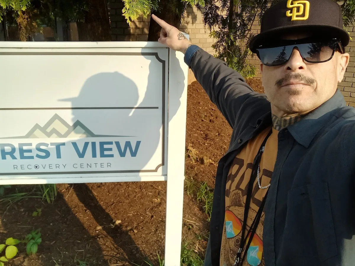Crest View Recovery Center