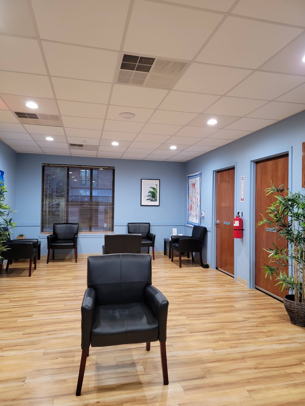 Mood Treatment Center Country Club - Photo 3