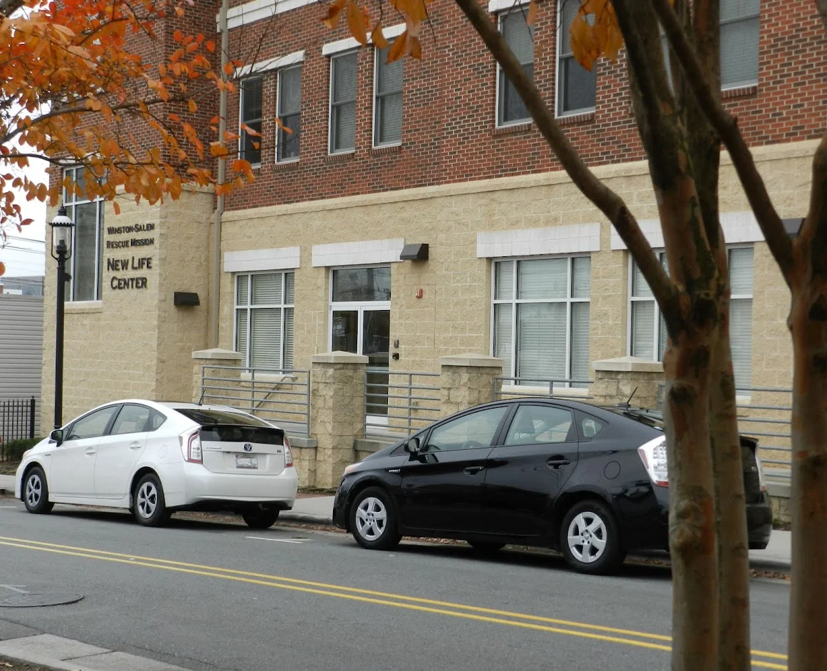 Winston-Salem Rescue Mission - Photo 4