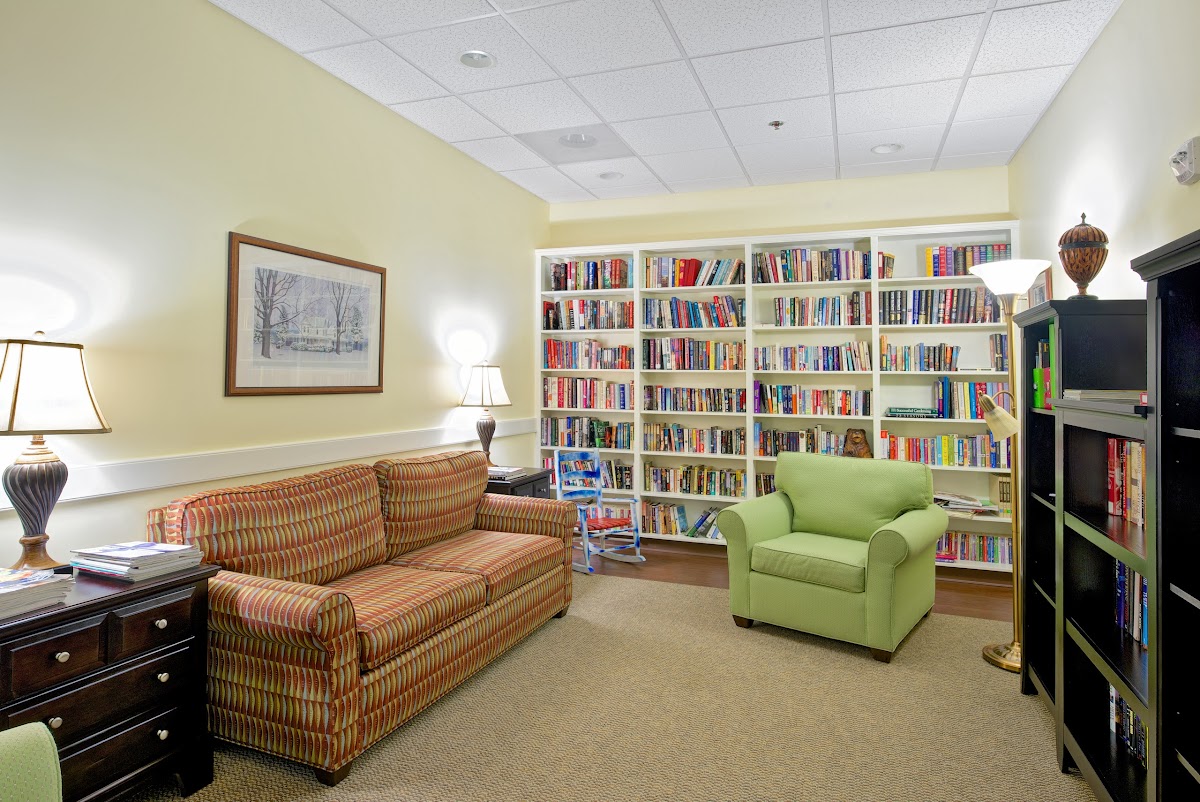 SECU Family House - Photo 4